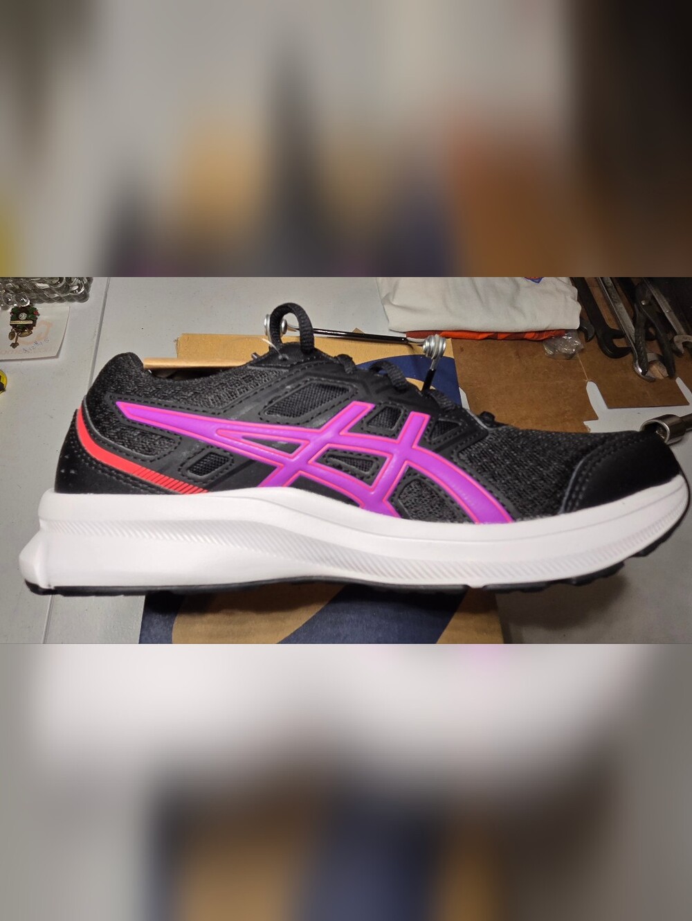 ASICS Women's Black Running Shoes Black/Orchid-NIB Size 8